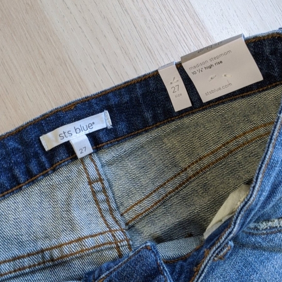 Women's jeans - Picture 3 of 3